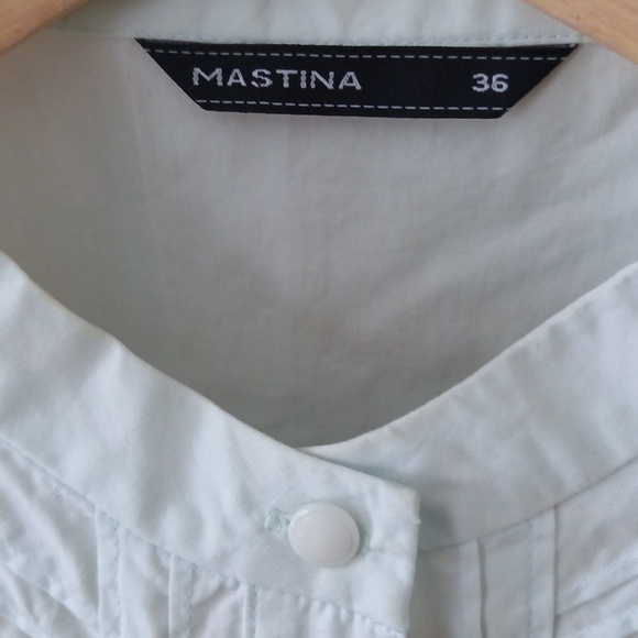 Ptp17" Cotton Aqua-blue Short Puff Sleeve Button Blouse with Pleated Details - Picture 10 of 17